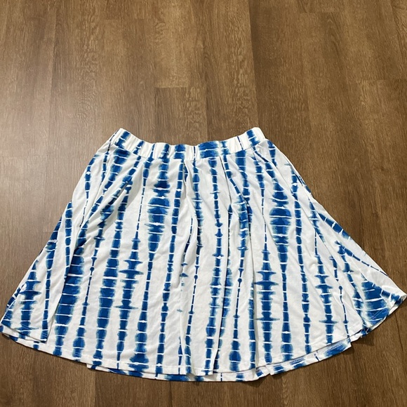 Lularoe 3x blue and white tie dye skirt pockets elastic waistband - Picture 5 of 5